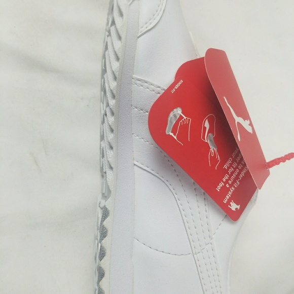 Puma - Picture 2 of 3